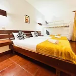 Apartamento T1, Oura *