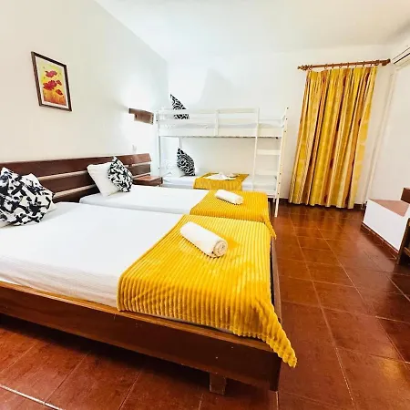 T1, Oura Apartamento